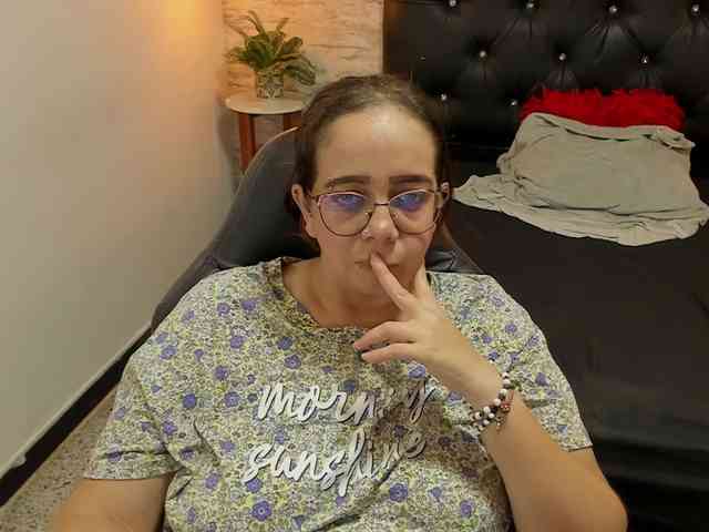 exotical-baby webcam