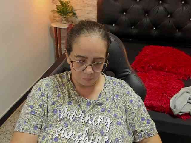 exotical-baby webcam