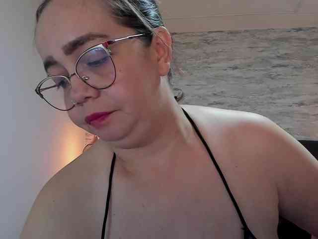 exotical-baby webcam