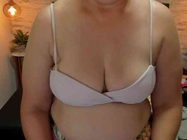 exotical-baby webcam