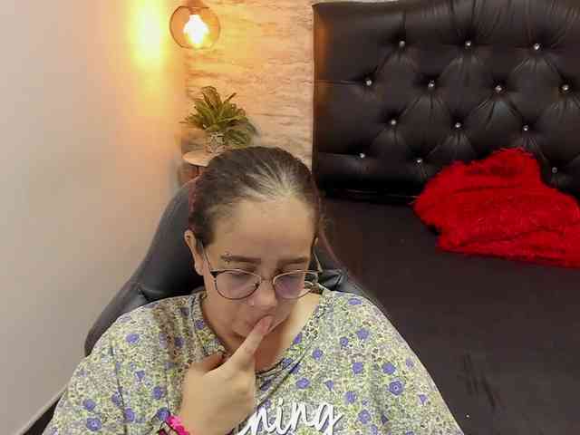 exotical-baby webcam