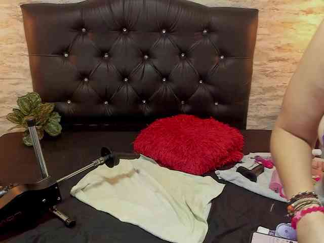 exotical-baby webcam