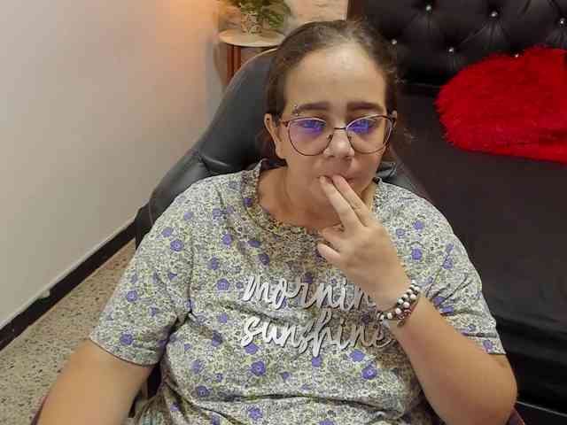 exotical-baby webcam