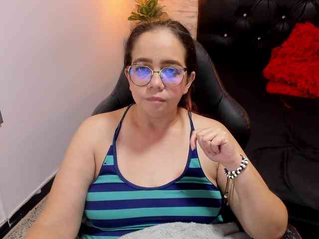 exotical-baby webcam