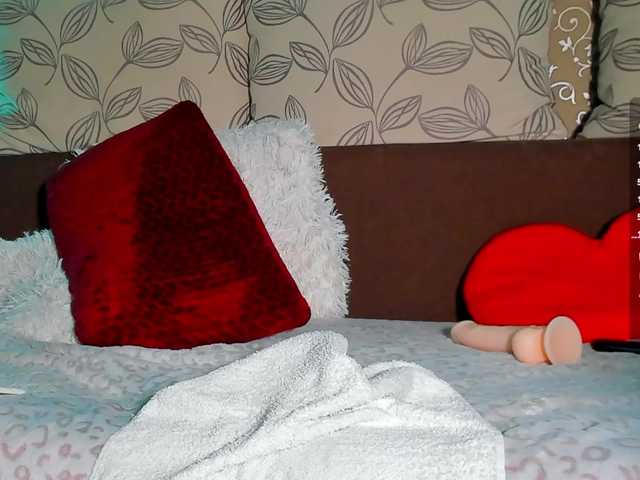 DanaKareninaxxx's BongaCams show and profile