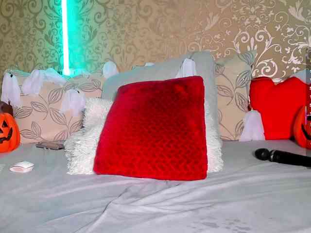 DanaKareninaxxx webcam