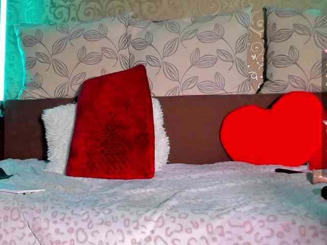 DanaKareninaxxx webcam