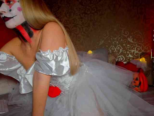 DanaKareninaxxx webcam