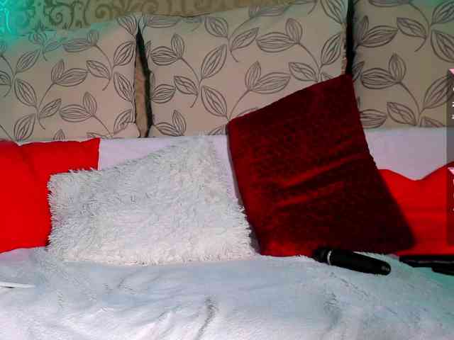 DanaKareninaxxx webcam