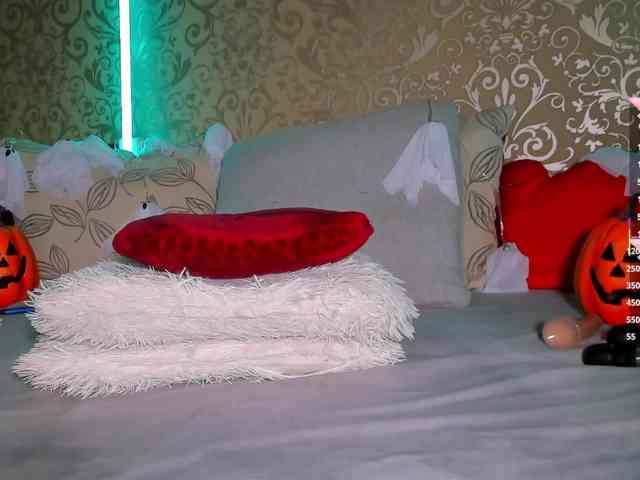DanaKareninaxxx webcam