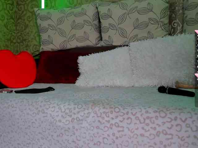 DanaKareninaxxx webcam