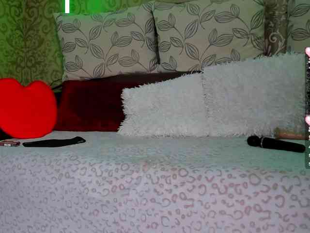 DanaKareninaxxx webcam