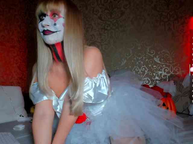 DanaKareninaxxx webcam