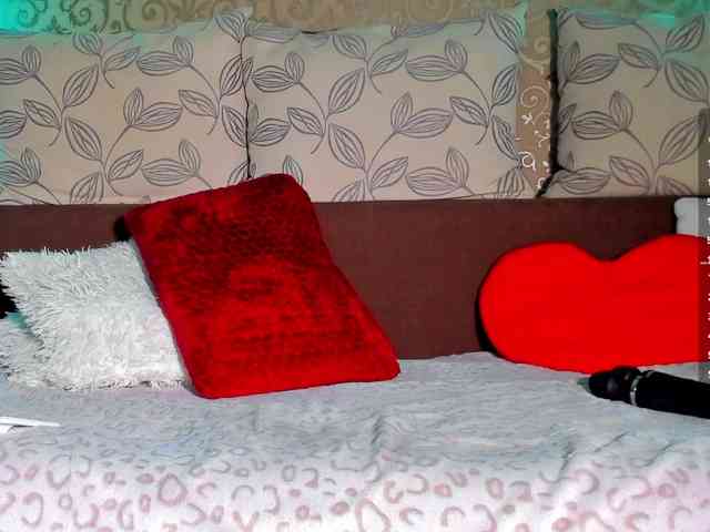 DanaKareninaxxx webcam