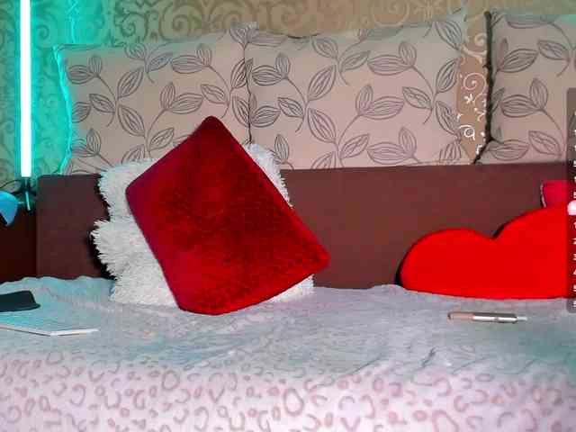 DanaKareninaxxx webcam