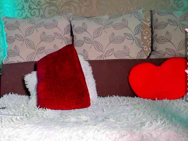 DanaKareninaxxx webcam