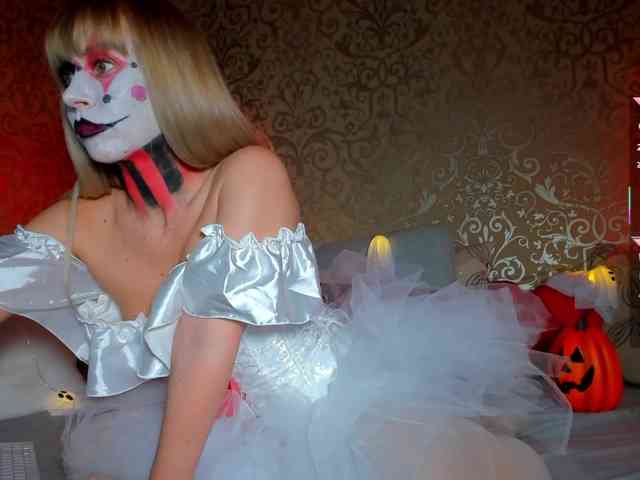 DanaKareninaxxx webcam