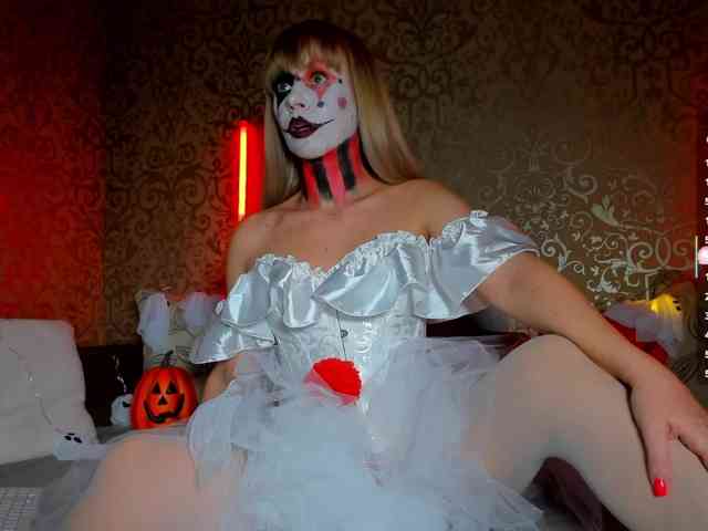 DanaKareninaxxx webcam