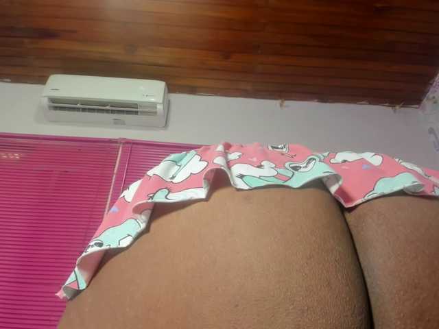 RACHELL-HOT's BongaCams show and profile