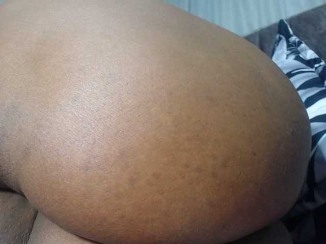 RACHELL-HOT's BongaCams show and profile