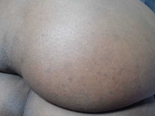 RACHELL-HOT's BongaCams show and profile