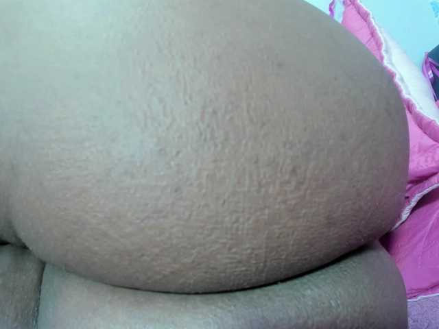 RACHELL-HOT's BongaCams show and profile