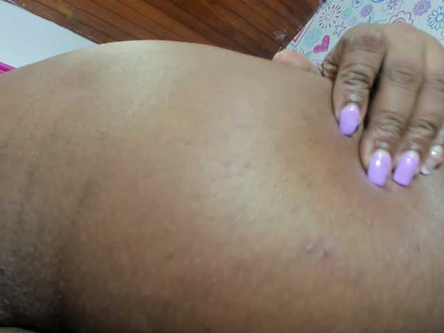 RACHELL-HOT's BongaCams show and profile