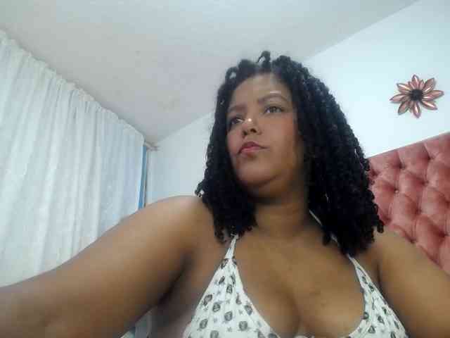 RACHELL-HOT