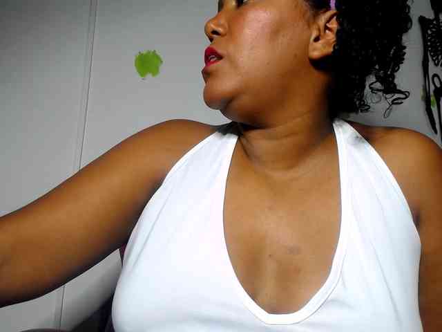 RACHELL-HOT webcam