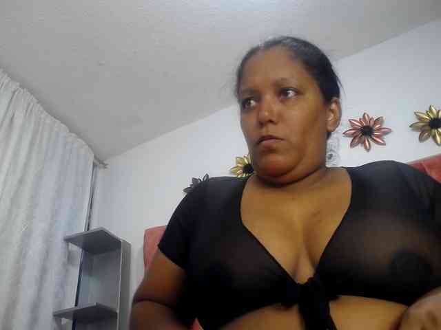 RACHELL-HOT webcam