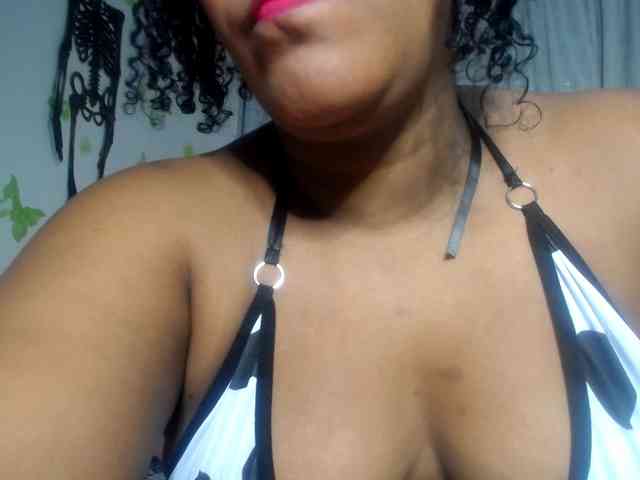 RACHELL-HOT