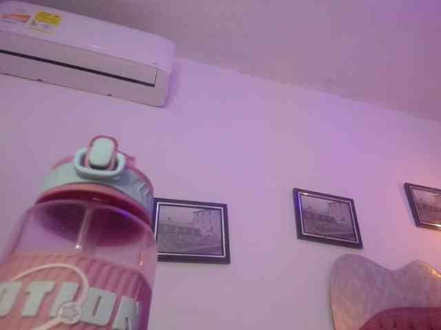 RACHELL-HOT webcam