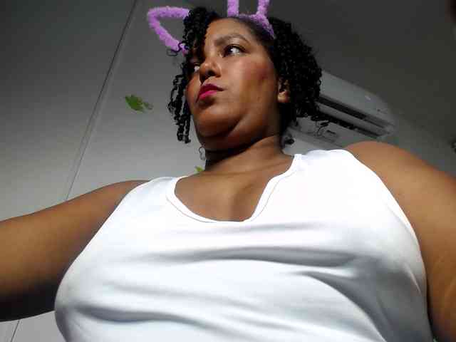 RACHELL-HOT webcam
