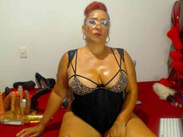 sweetgoddessbig webcam