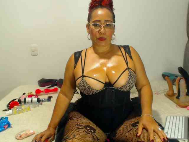 sweetgoddessbig webcam