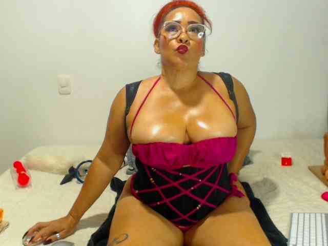 sweetgoddessbig webcam