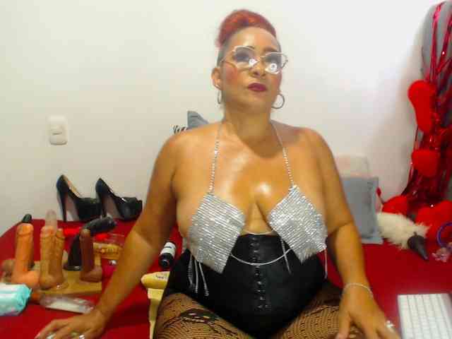 sweetgoddessbig webcam