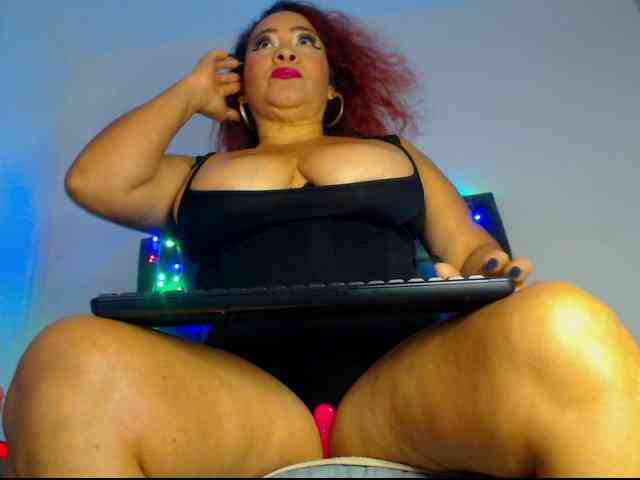 sweetgoddessbig webcam
