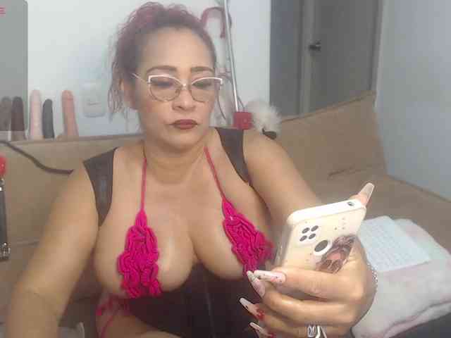 sweetgoddessbig webcam