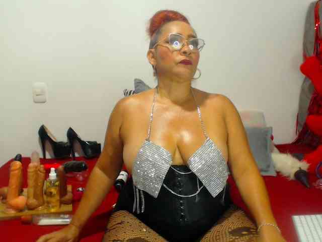 sweetgoddessbig webcam