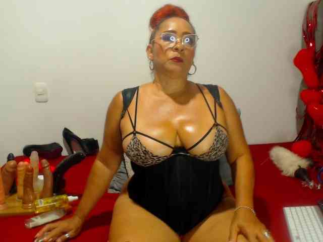 sweetgoddessbig webcam