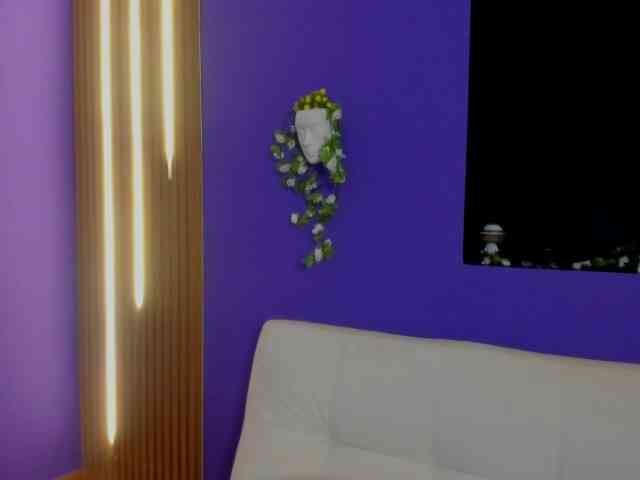 KateAmaretto webcam