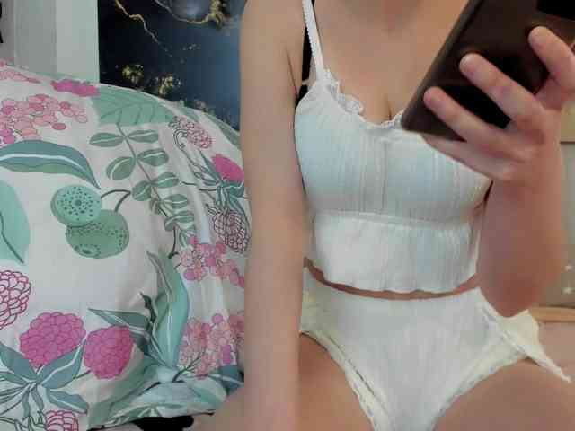 MiraStark Live Webcam on BongaCams MiraStark Live Webcam on BongaCams