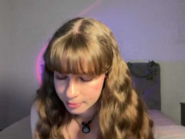 muIatkaa's BongaCams show and profile