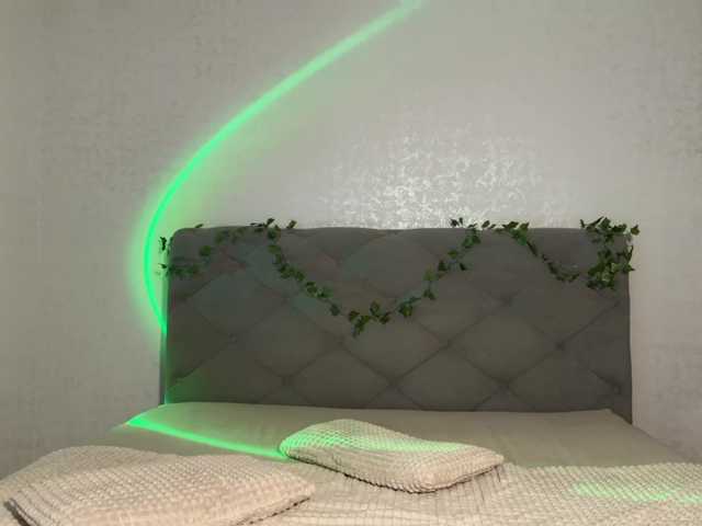 muIatkaa's BongaCams show and profile