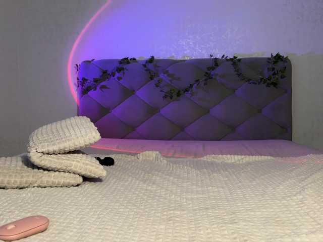 muIatkaa's BongaCams show and profile