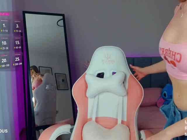 Miss-Tory webcam