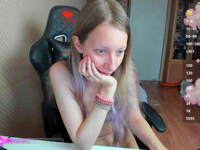 cuteMila webcam