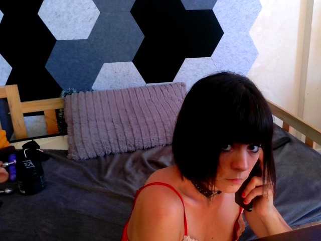 babygirl1989xxx, une amatrice française avec qui discuter et avoir du sexe