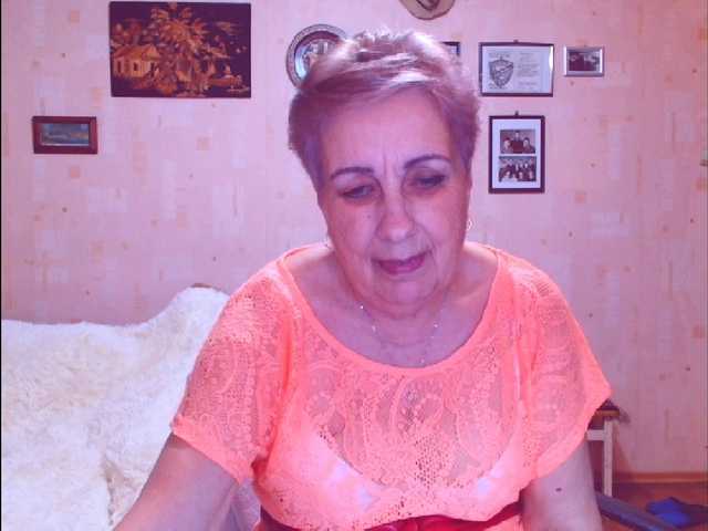 Kira9476's BongaCams show and profile